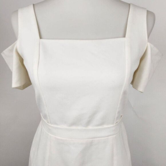 BCBG Maxazria Monicka White Cold Shoulder Knit Body-Con Mini Dress Womens sz 4 - Picture 3 of 7